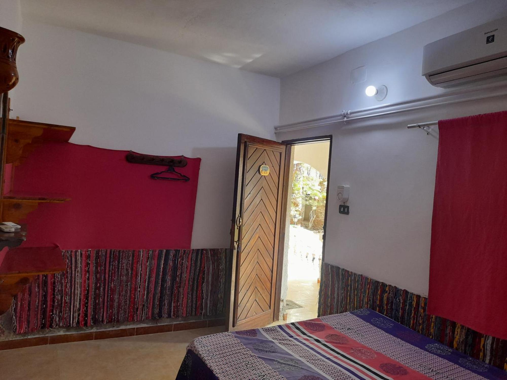Fighting Kangaroo Camp Hotel Dahab Kültér fotó